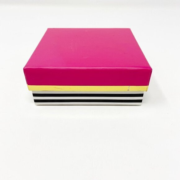 MUD PIE | Friendship Hidden Message Black Bangle Gold Plated - Picture 7 of 8